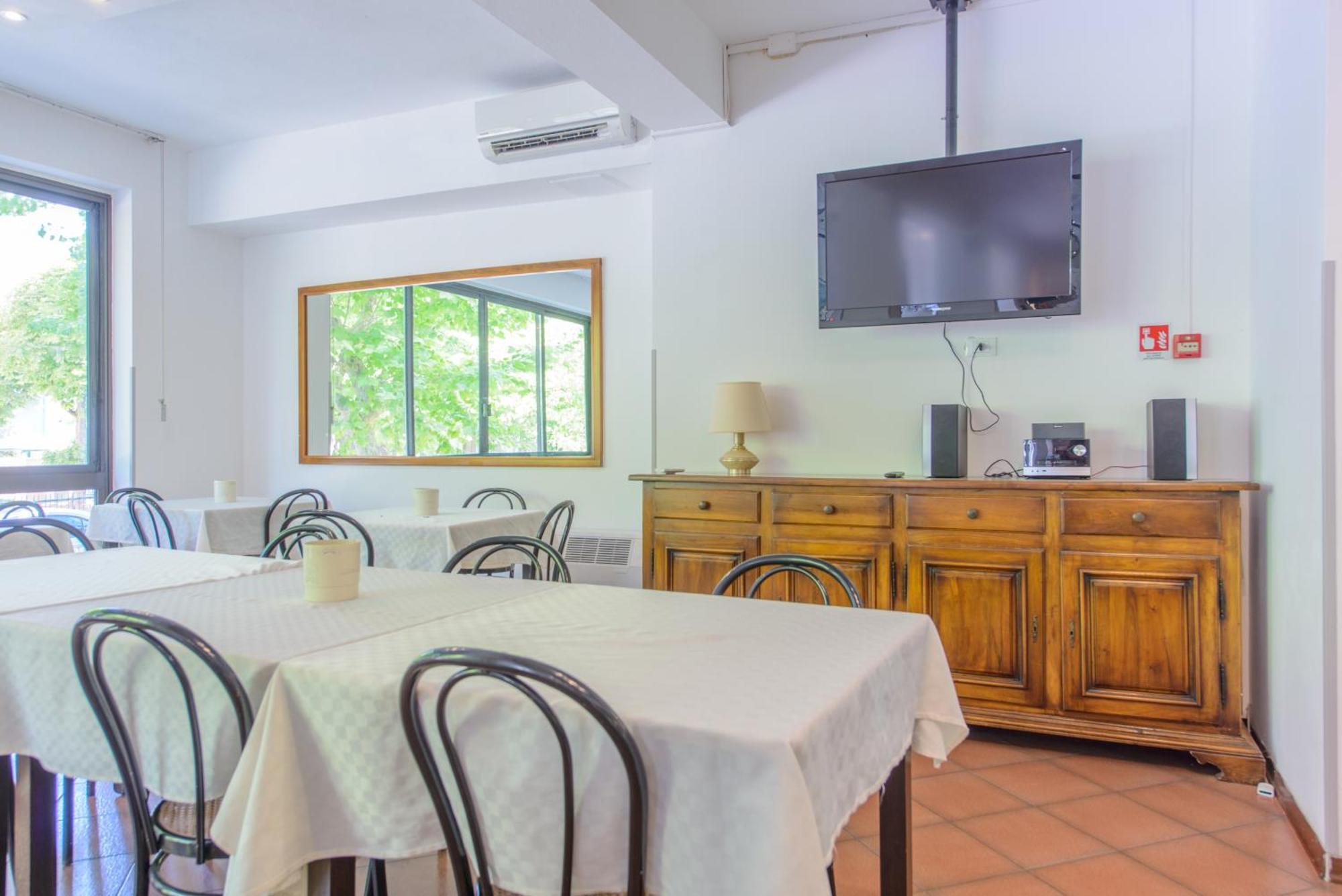 Hotel Avana Mare - Pranzo E Cena A Buffet Eat